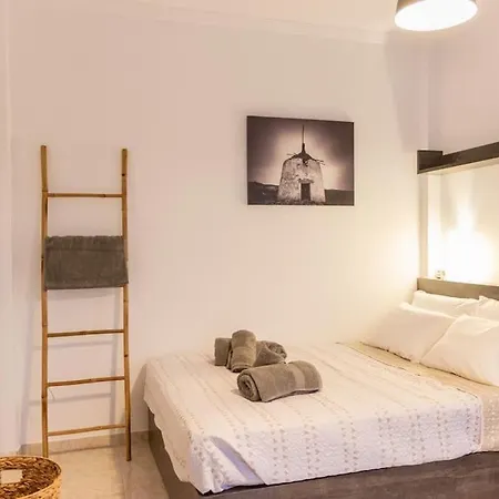 Stylish House With Sea-view In Kampos Apartman Párosz