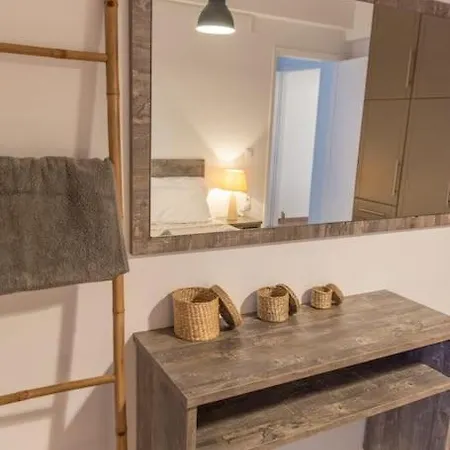 Stylish House With Sea-view In Kampos Apartman *