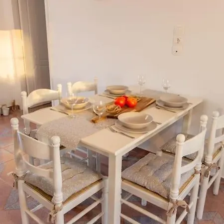 Apartman Stylish House With Sea-view In Kampos