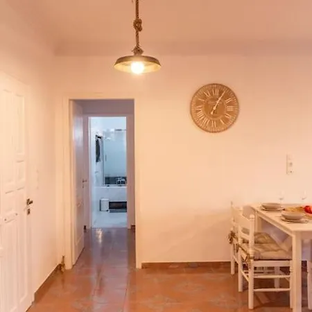 Stylish House With Sea-view In Kampos Apartman Párosz